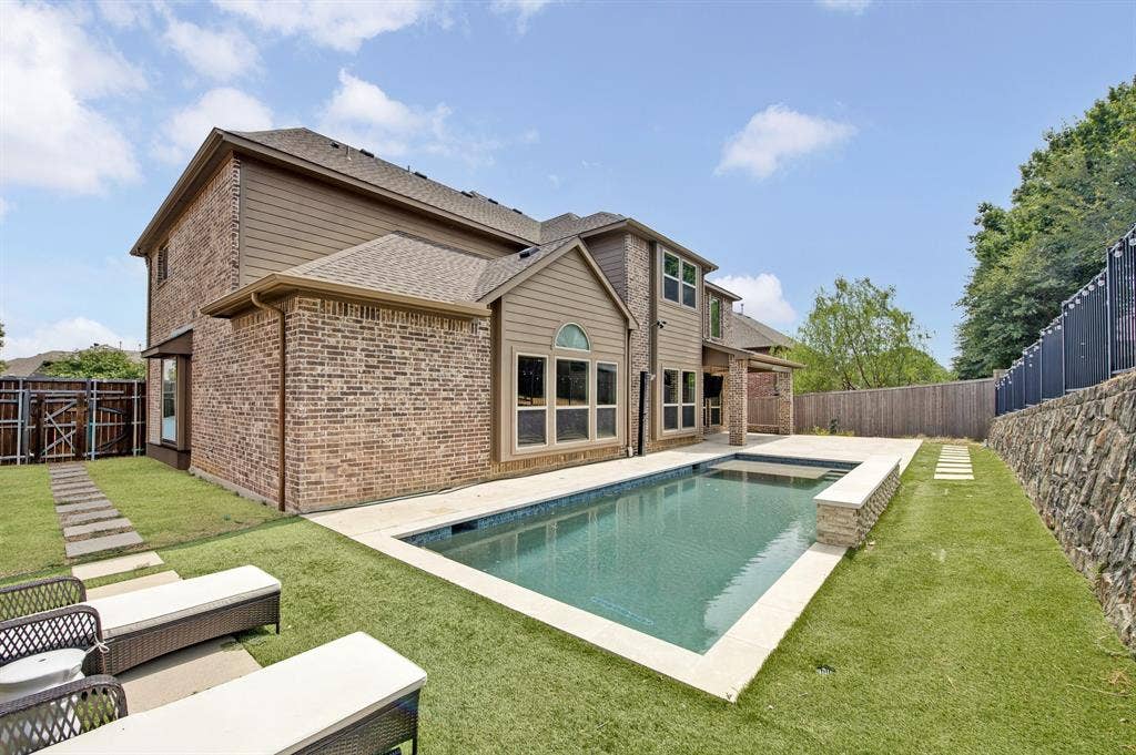 1108 Navajo Drive, McKinney, TX 75072 1108 Navajo Drive, McKinney, TX 75072