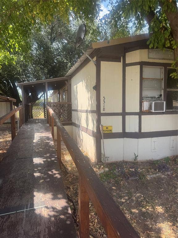 Property photo for 5518 Water View Drive, Granbury, TX