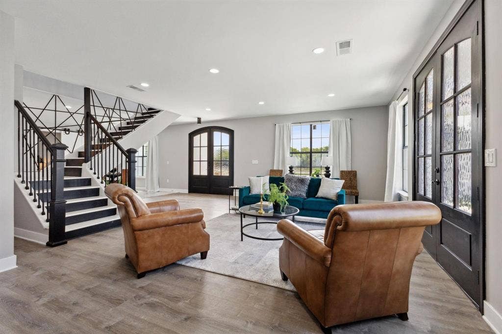 3580 County Road 318, McKinney, TX 75069 3580 County Road 318, McKinney, TX 75069