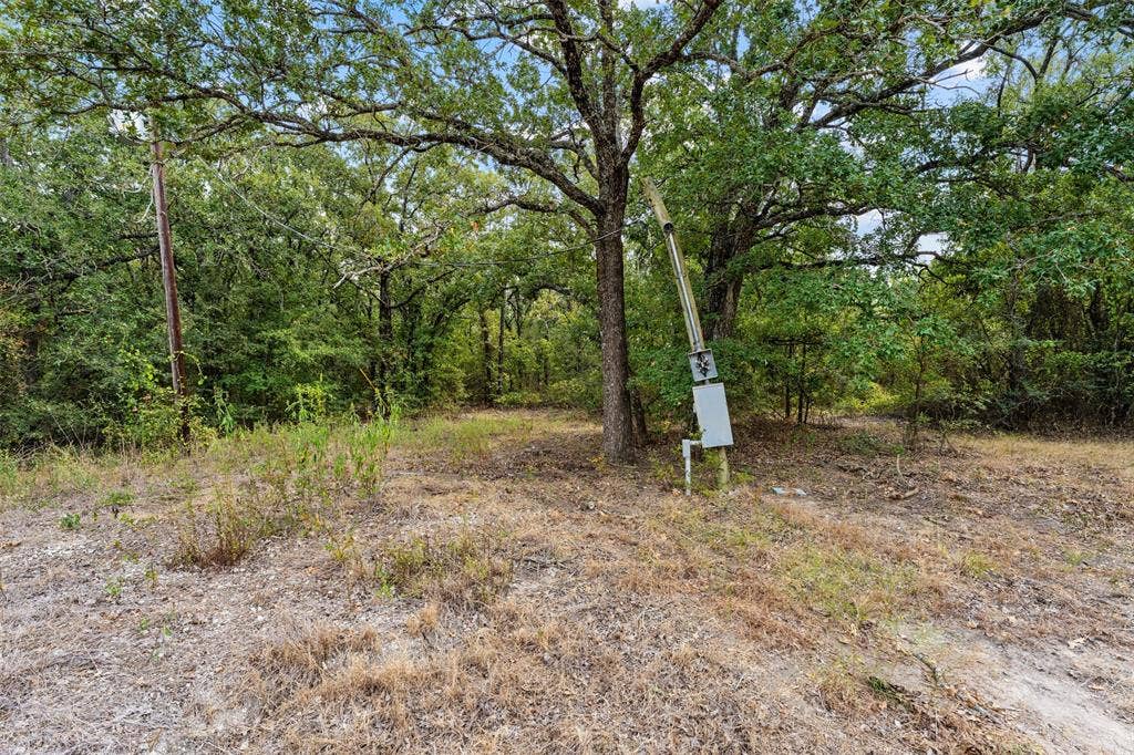 172 M Burton Street, Riesel, TX 76682 172 M Burton Street, Riesel, TX 76682