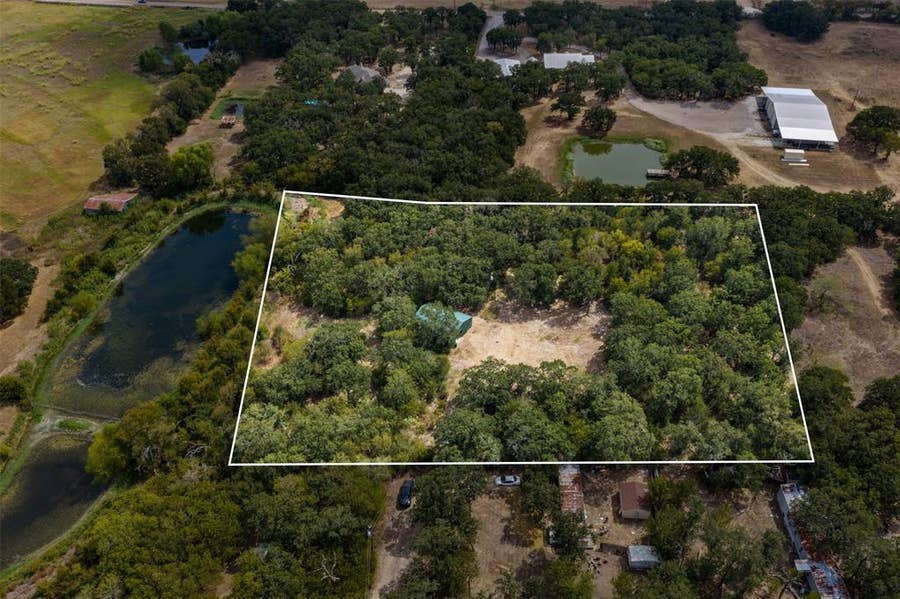 Property photo for 172 M Burton Street, Riesel, TX