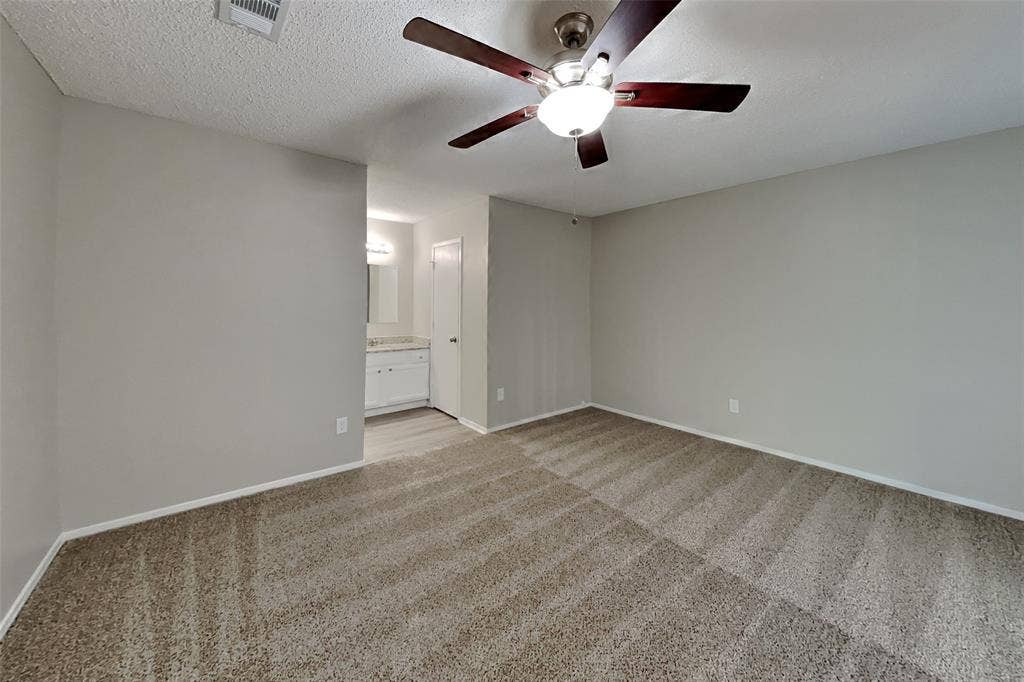 1702 Crimson Court, Arlington, TX 76018