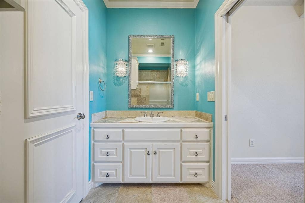 6640 Briar Ridge Lane, Plano, TX 75024 6640 Briar Ridge Lane, Plano, TX 75024