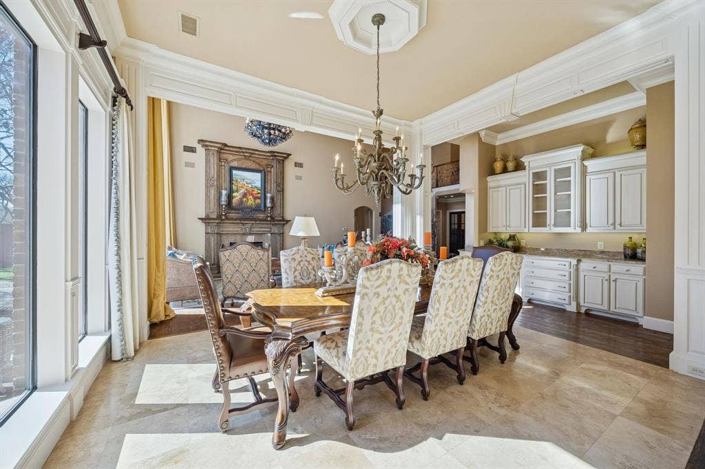6640 Briar Ridge Lane, Plano, TX 75024 6640 Briar Ridge Lane, Plano, TX 75024