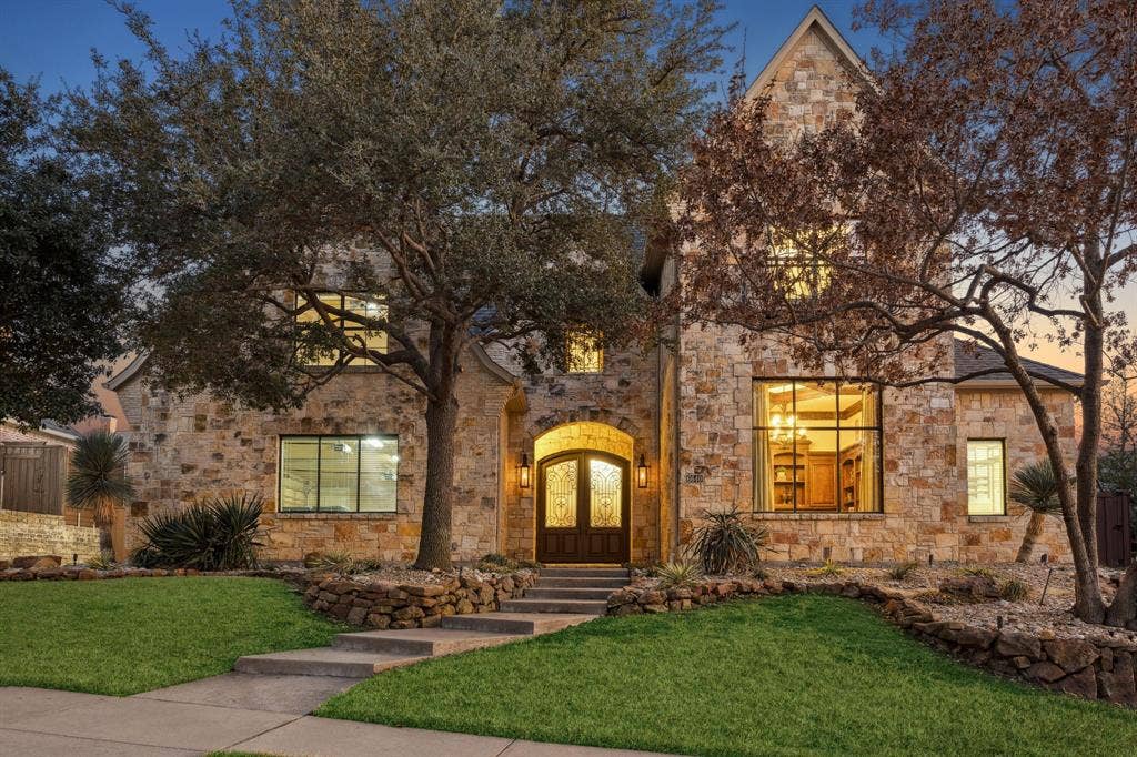 6640 Briar Ridge Lane, Plano, TX 75024 6640 Briar Ridge Lane, Plano, TX 75024