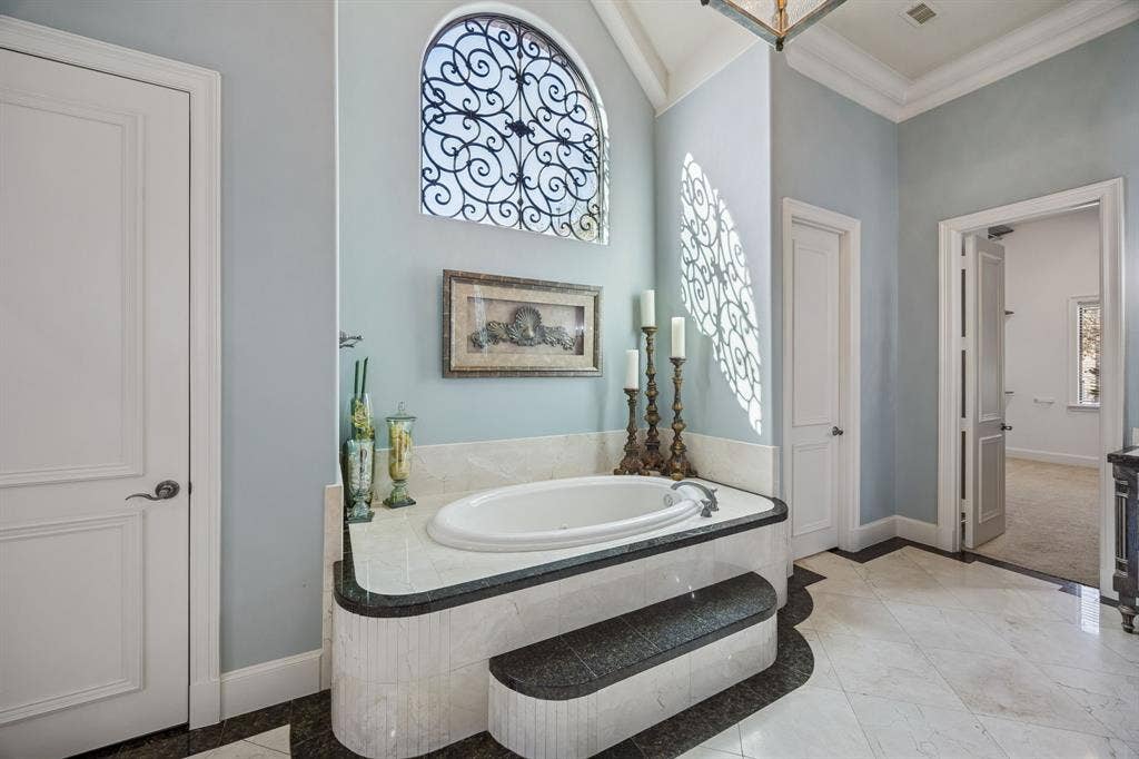 6640 Briar Ridge Lane, Plano, TX 75024 6640 Briar Ridge Lane, Plano, TX 75024