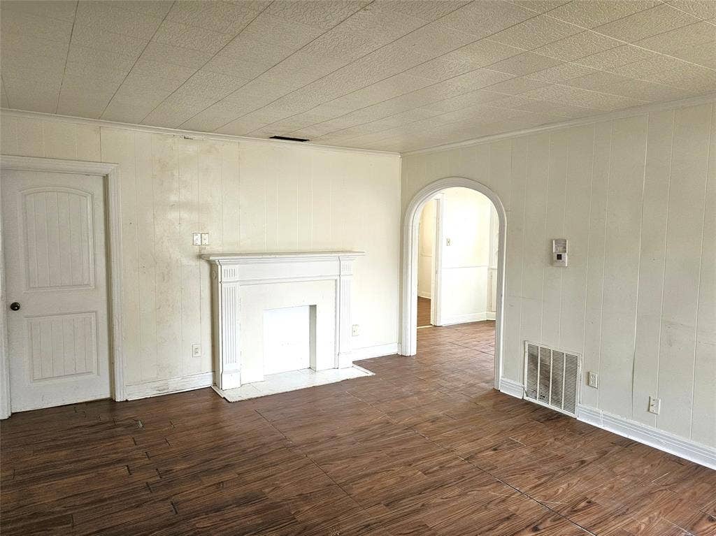 2503 Stanford Street, Greenville, TX 75401 2503 Stanford Street, Greenville, TX 75401