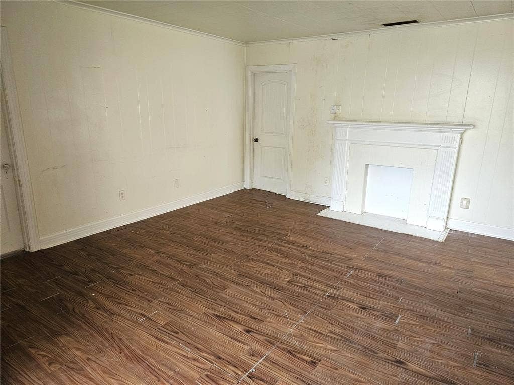 2503 Stanford Street, Greenville, TX 75401 2503 Stanford Street, Greenville, TX 75401