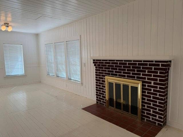 7000 Briar Road, Azle, TX 76020 wood burning fireplace