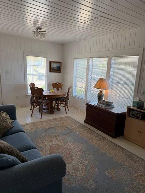 7000 Briar Road, Azle, TX 76020 7000 Briar Road, Azle, TX 76020