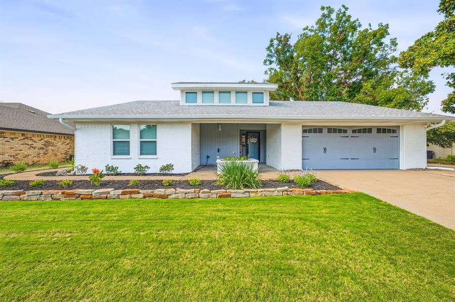 Property photo for 1202 Red Bird Lane, Granbury, TX