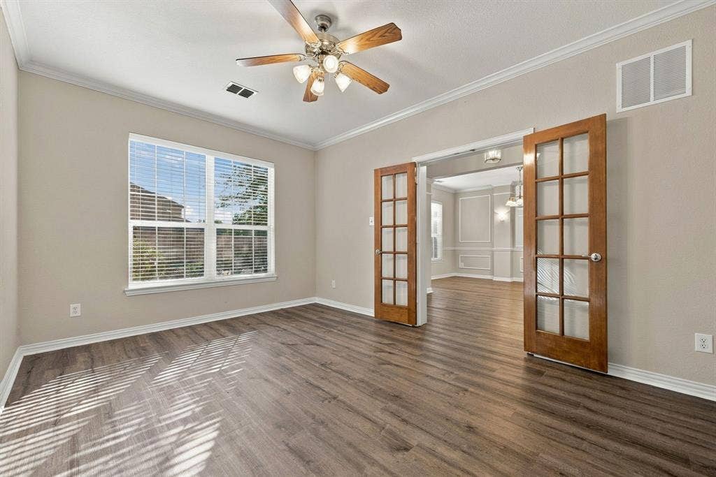 323 Deaton Drive, Fate, TX 75087 323 Deaton Drive, Fate, TX 75087