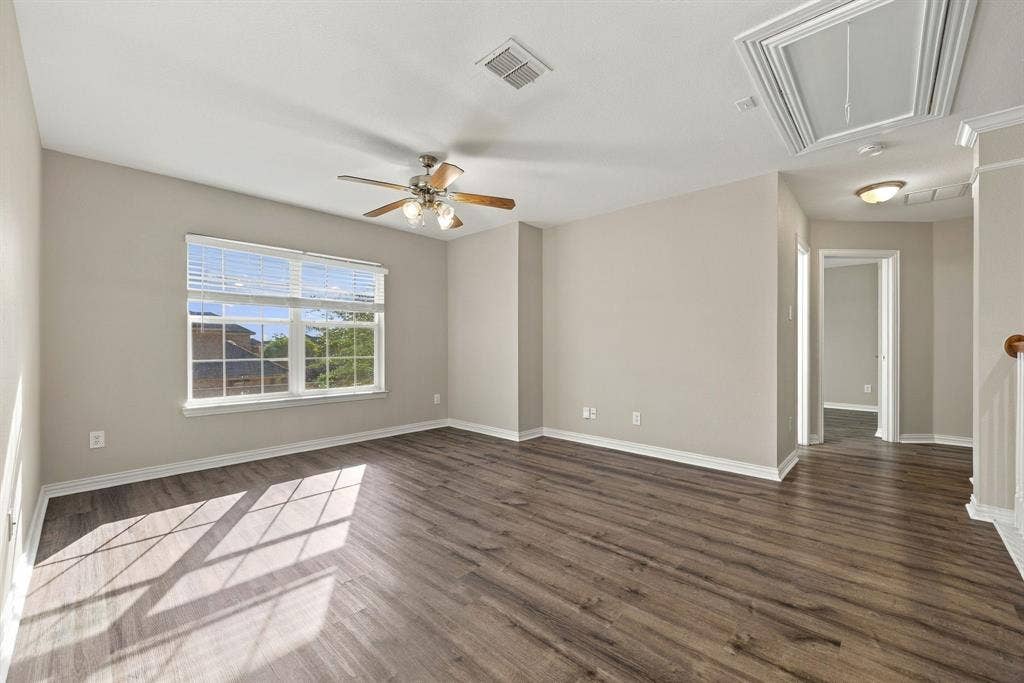 323 Deaton Drive, Fate, TX 75087 323 Deaton Drive, Fate, TX 75087