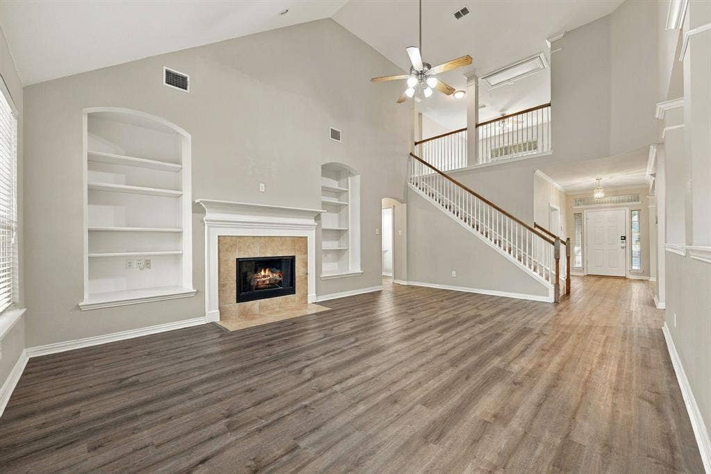 323 Deaton Drive, Fate, TX 75087 323 Deaton Drive, Fate, TX 75087