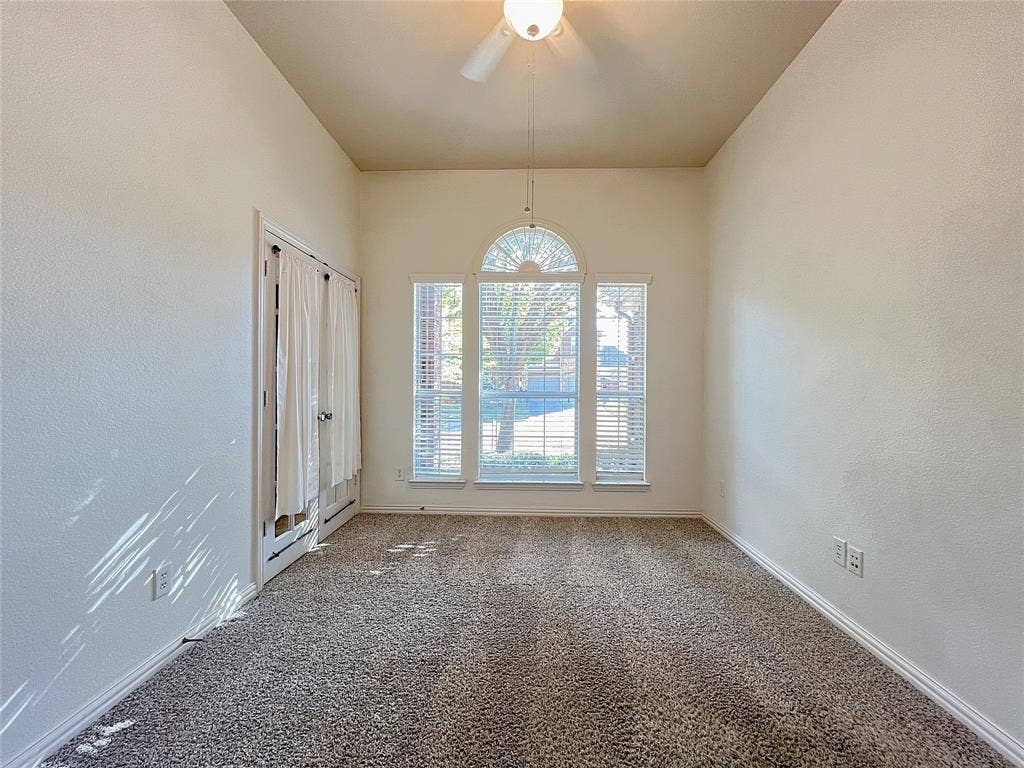 4120 Colina Avenue, Denton, TX 76210 4120 Colina Avenue, Denton, TX 76210