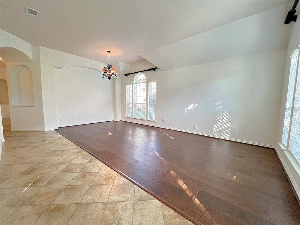 4120 Colina Avenue, Denton, TX 76210 4120 Colina Avenue, Denton, TX 76210