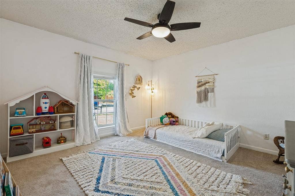 822 Century Park Drive, Garland, TX 75040 Second bedroom