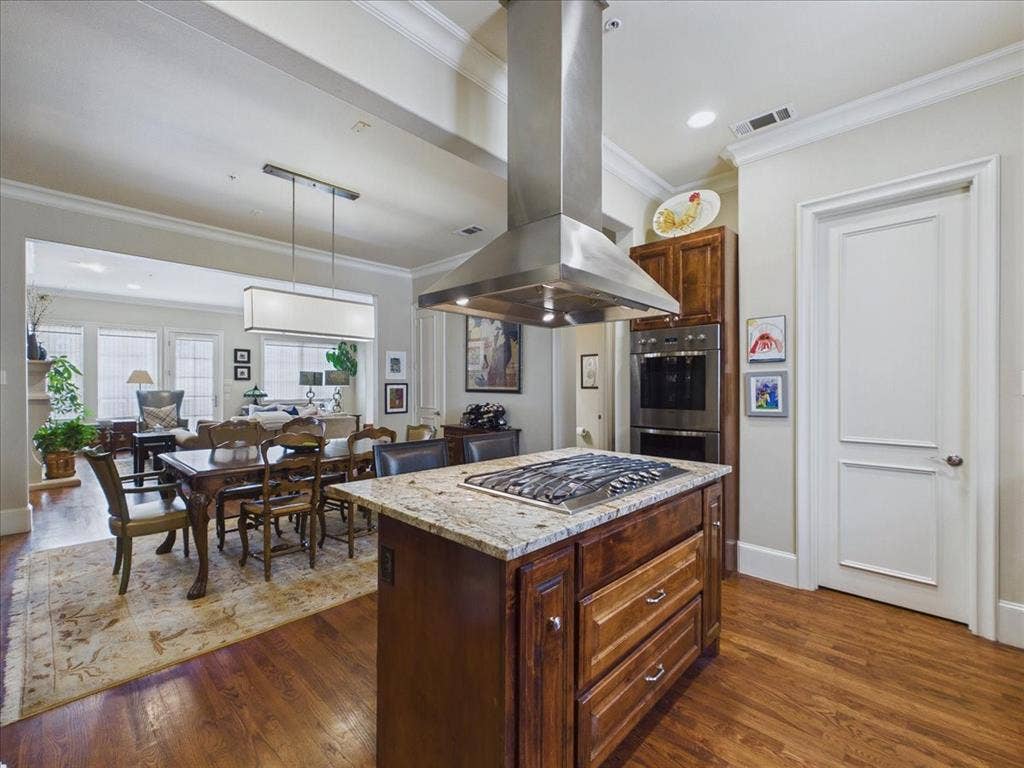 4301 Lomo Alto Drive, #B, Highland Park, TX 75219 Kitchen