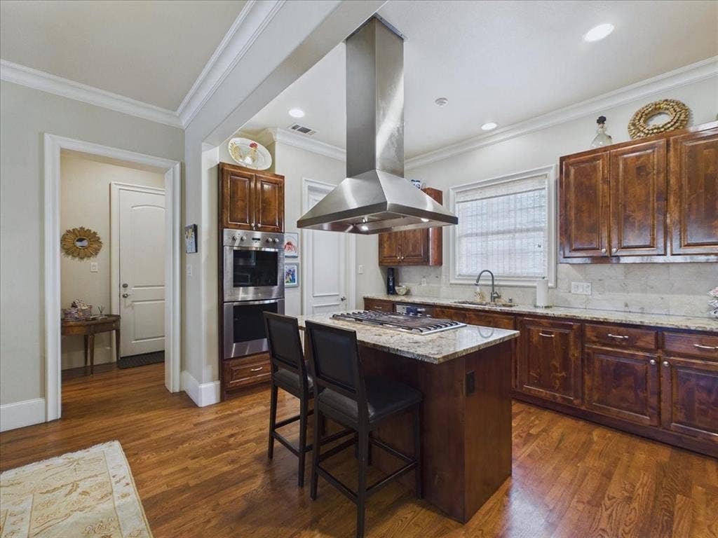 4301 Lomo Alto Drive, #B, Highland Park, TX 75219 Kitchen