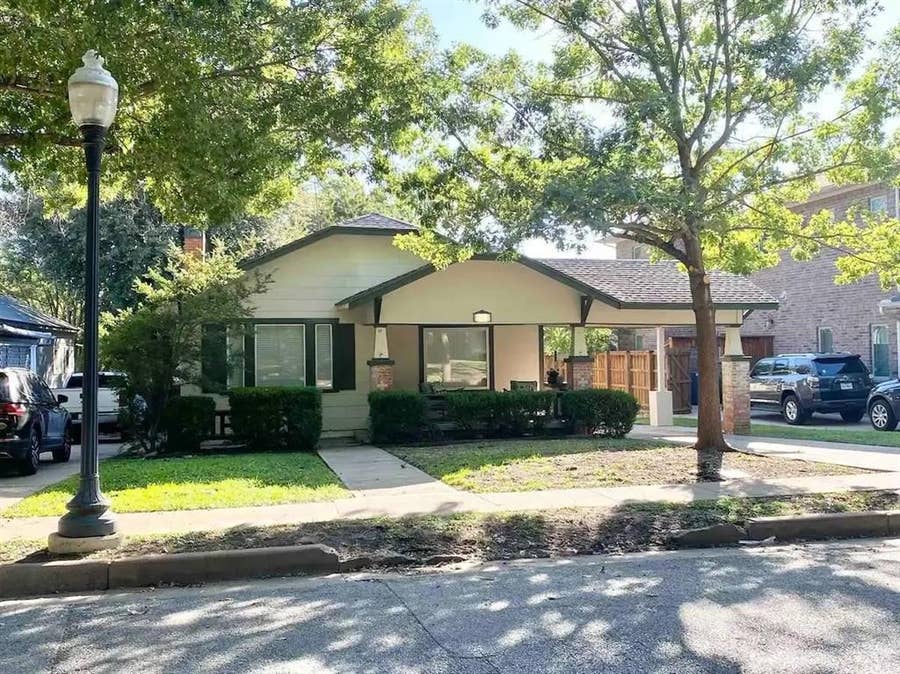Property photo for 2545 Rogers Avenue, Fort Worth, TX