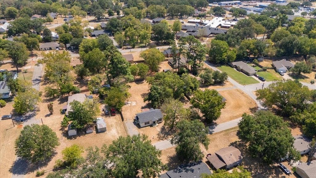 406 Marchman, Lindale, TX 75771 406 Marchman, Lindale, TX 75771