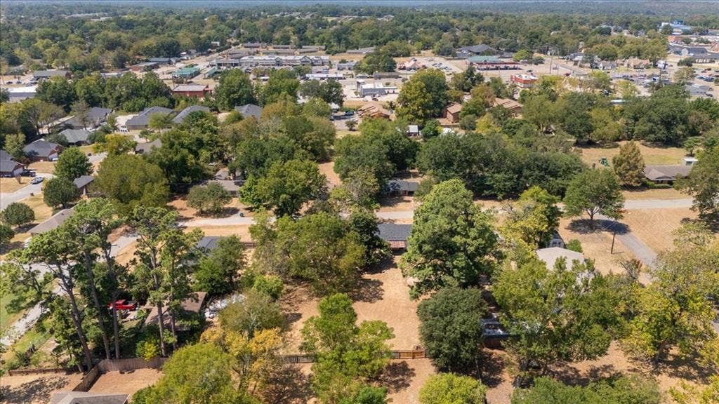 406 Marchman, Lindale, TX 75771 406 Marchman, Lindale, TX 75771