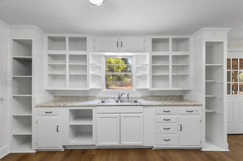 406 Marchman, Lindale, TX 75771 406 Marchman, Lindale, TX 75771