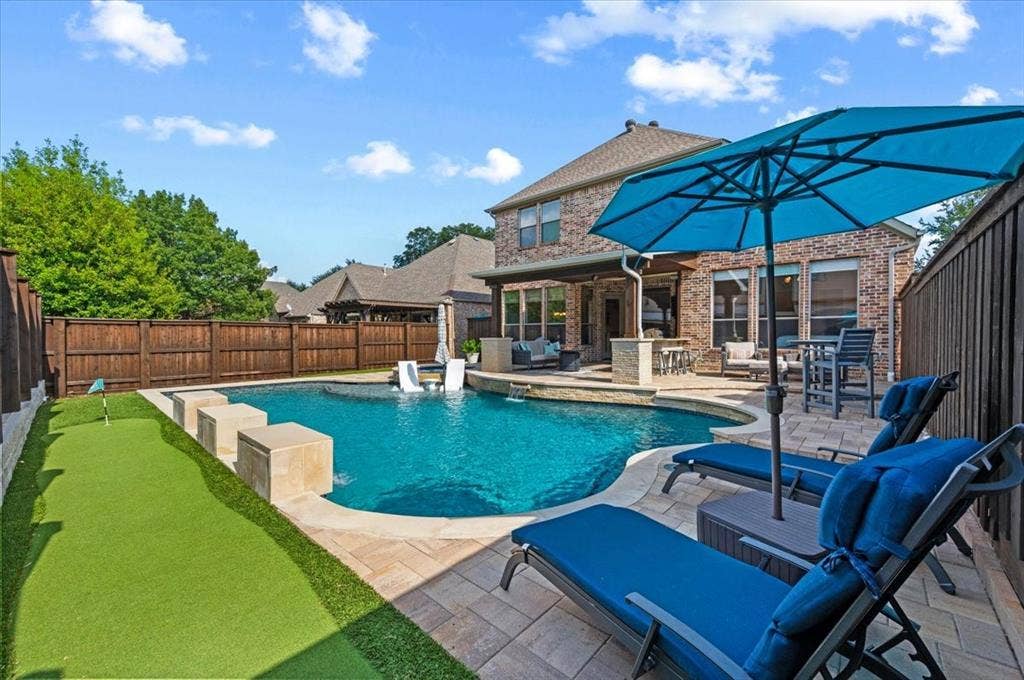1900 Brookfield Way, McKinney, TX 75072 1900 Brookfield Way, McKinney, TX 75072