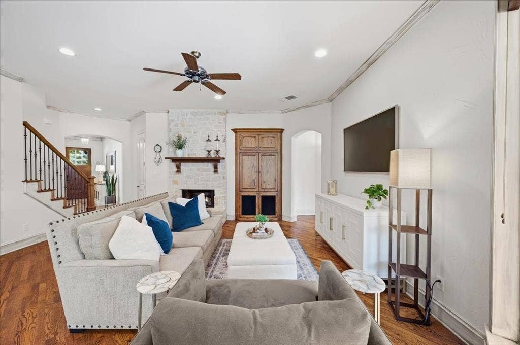1900 Brookfield Way, McKinney, TX 75072 1900 Brookfield Way, McKinney, TX 75072