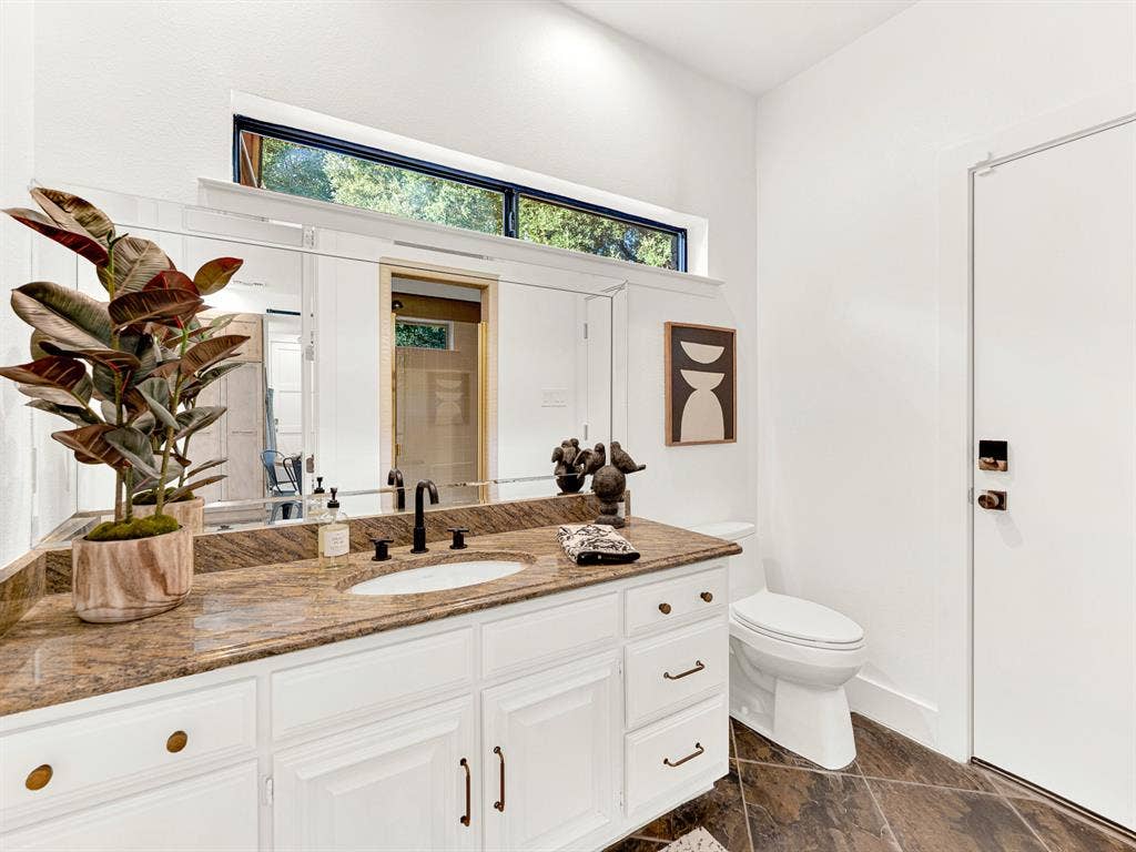 5317 Catamaran Drive, Plano, TX 75093 5317 Catamaran Drive, Plano, TX 75093