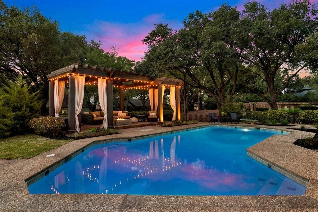 5317 Catamaran Drive, Plano, TX 75093 5317 Catamaran Drive, Plano, TX 75093