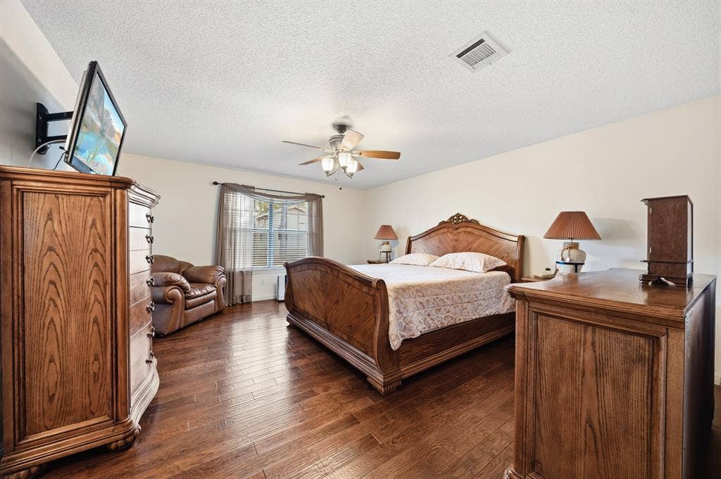 101 Lost Oaks Drive, Waco, TX 76705 101 Lost Oaks Drive, Waco, TX 76705