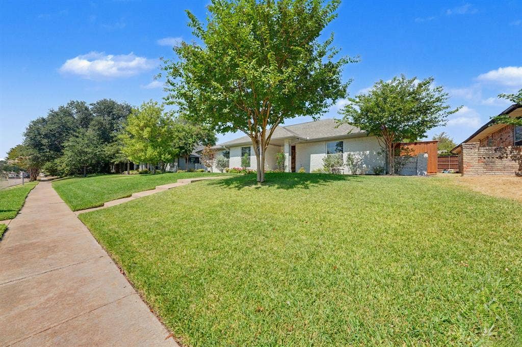 3625 Matterhorn Drive, Plano, TX 75075 3625 Matterhorn Drive, Plano, TX 75075