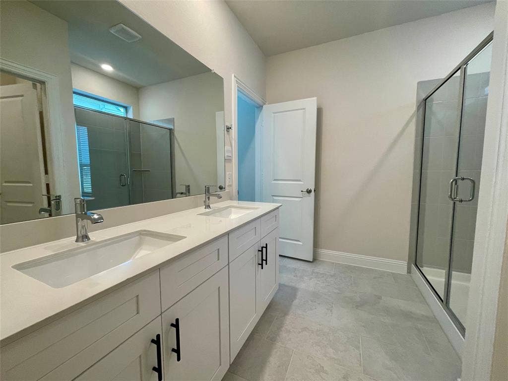 8909 Shoppers Lane, Plano, TX 75024 8909 Shoppers Lane, Plano, TX 75024