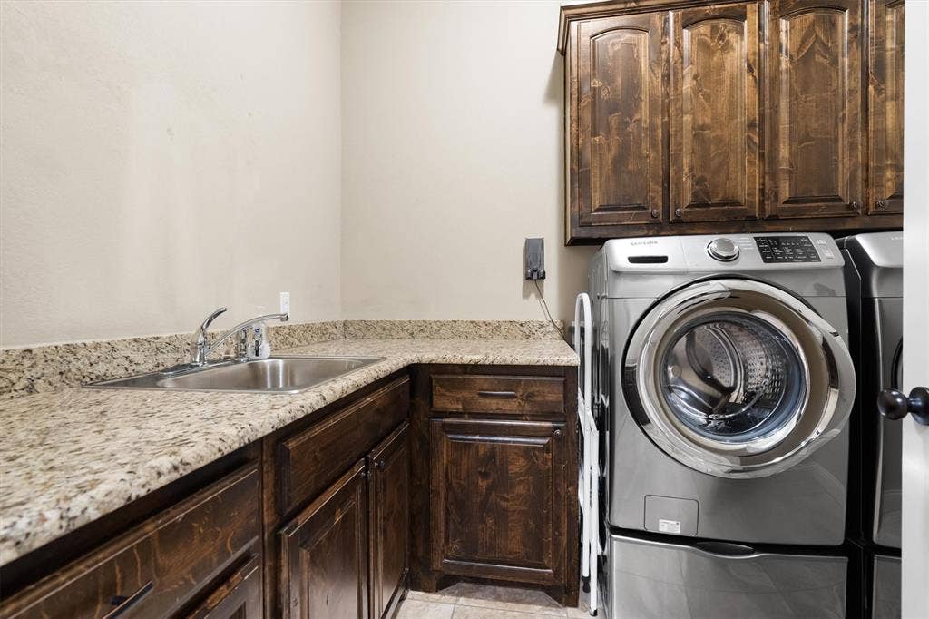 1325 Bluff Springs Drive, Fort Worth, TX 76052 1325 Bluff Springs Drive, Fort Worth, TX 76052