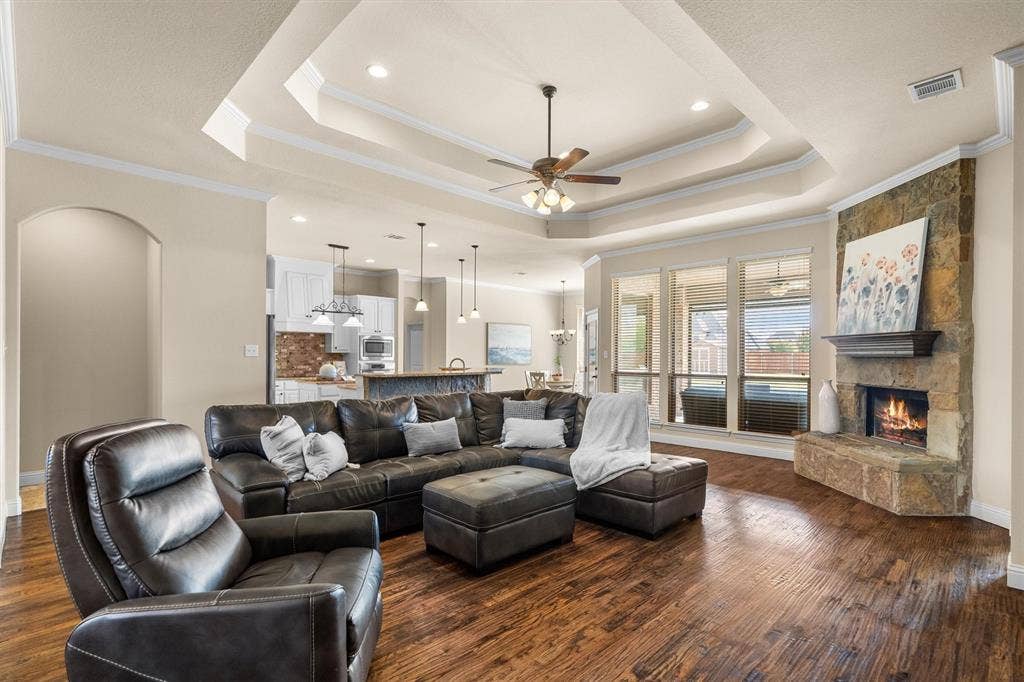 1325 Bluff Springs Drive, Fort Worth, TX 76052 1325 Bluff Springs Drive, Fort Worth, TX 76052