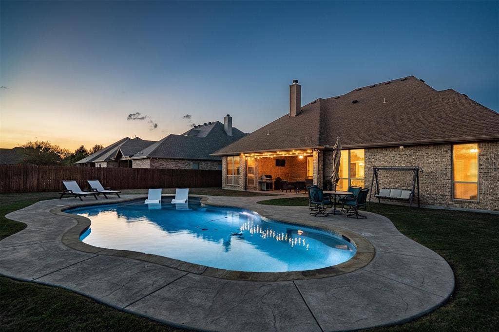 1325 Bluff Springs Drive, Fort Worth, TX 76052 1325 Bluff Springs Drive, Fort Worth, TX 76052