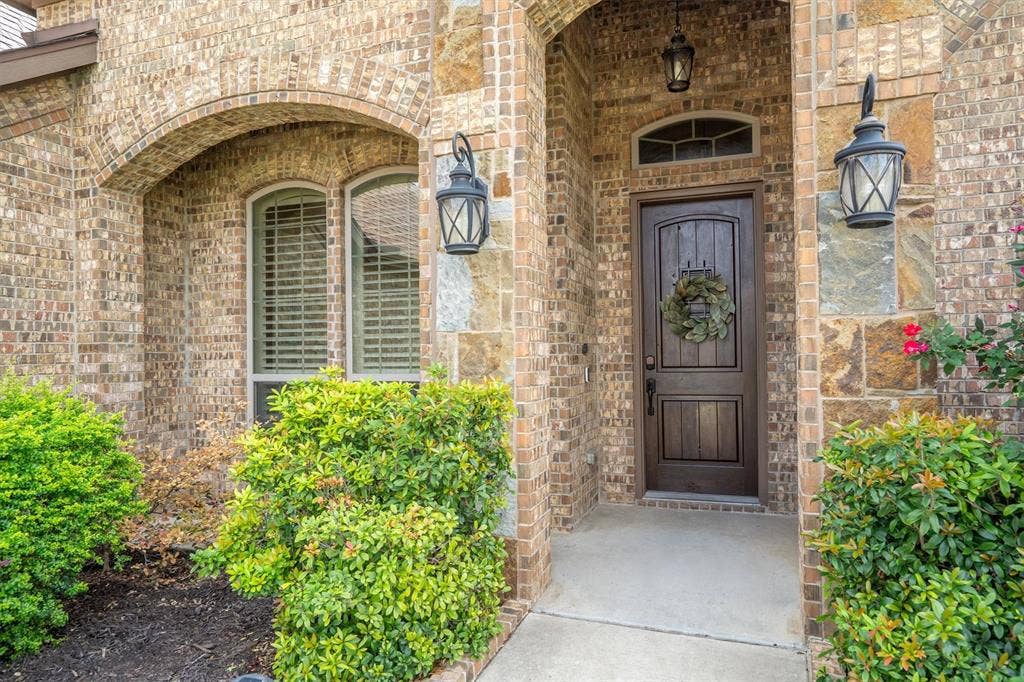 1325 Bluff Springs Drive, Fort Worth, TX 76052 1325 Bluff Springs Drive, Fort Worth, TX 76052