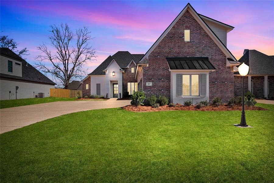 Property photo for 267 poydras Avenue, Bossier City, LA