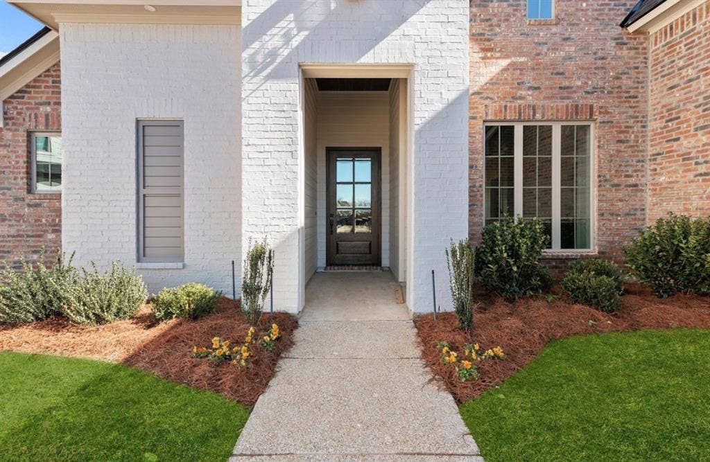 267 poydras Avenue, Bossier City, LA 71111