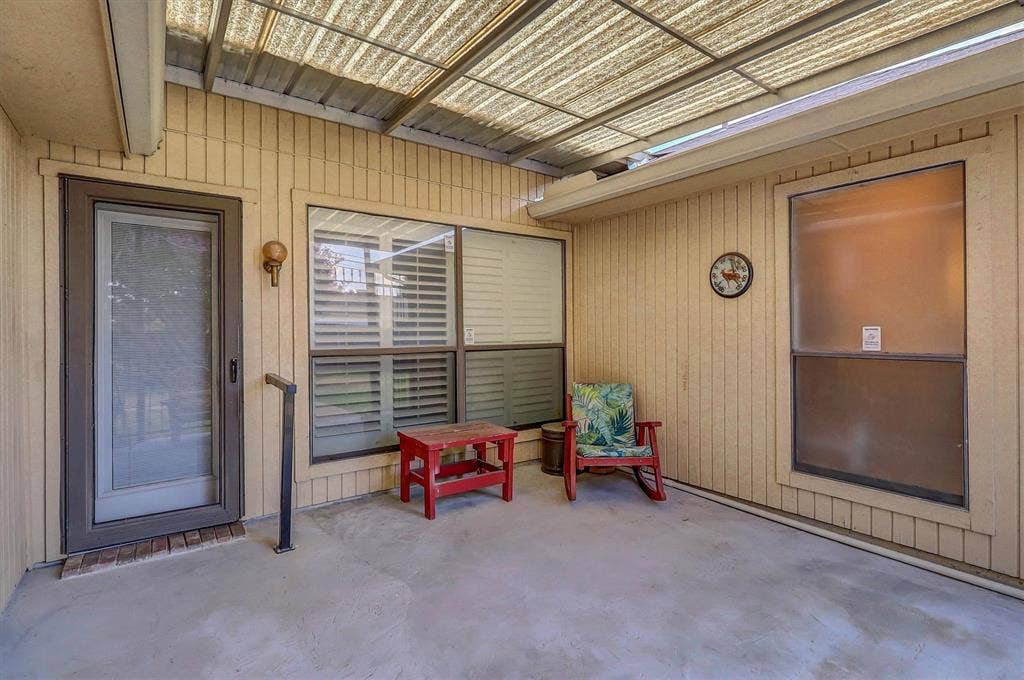5235 Clover Haven Street, Dallas, TX 75227 5235 Clover Haven Street, Dallas, TX 75227