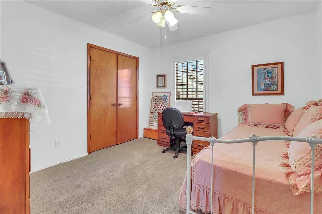 5235 Clover Haven Street, Dallas, TX 75227 5235 Clover Haven Street, Dallas, TX 75227
