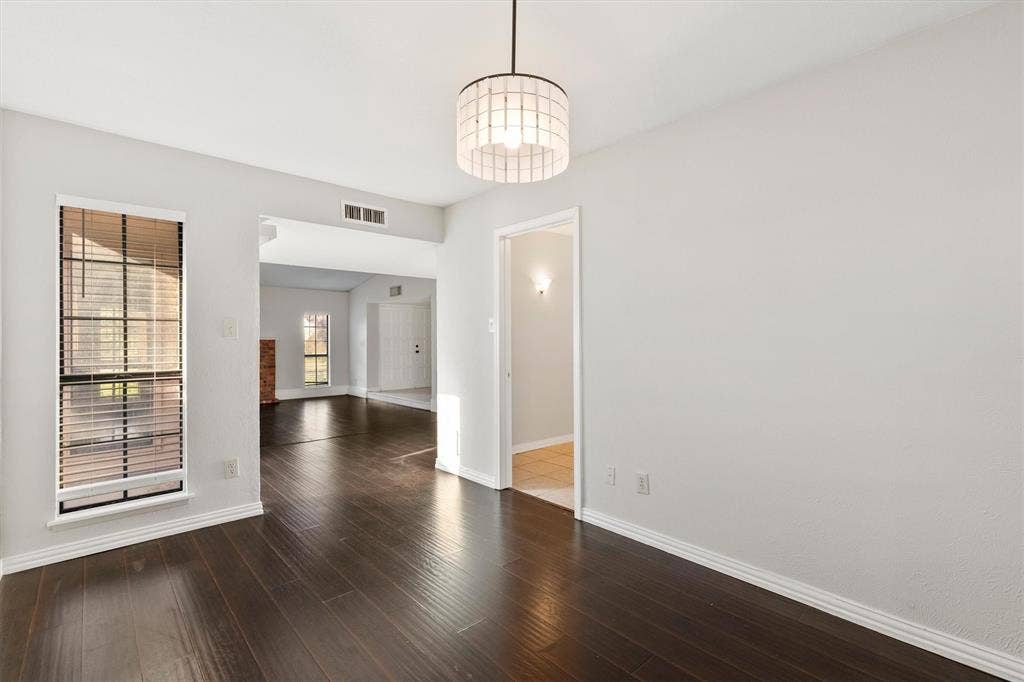 1129 Lombardy Drive, Plano, TX 75023 1129 Lombardy Drive, Plano, TX 75023