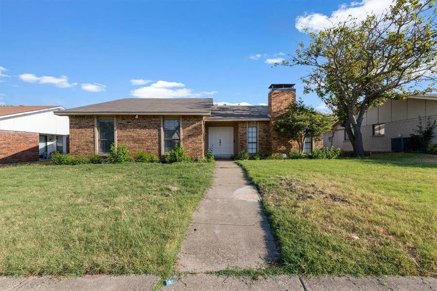 Property photo for 1129 Lombardy Drive, Plano, TX