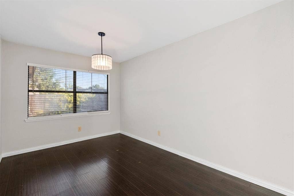 1129 Lombardy Drive, Plano, TX 75023 1129 Lombardy Drive, Plano, TX 75023