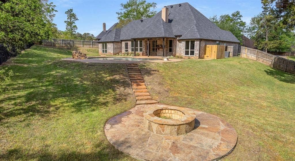 333 Hines Crossing, Bullard, TX 75757 333 Hines Crossing, Bullard, TX 75757