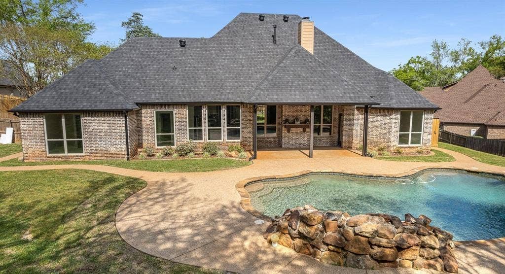 333 Hines Crossing, Bullard, TX 75757 333 Hines Crossing, Bullard, TX 75757