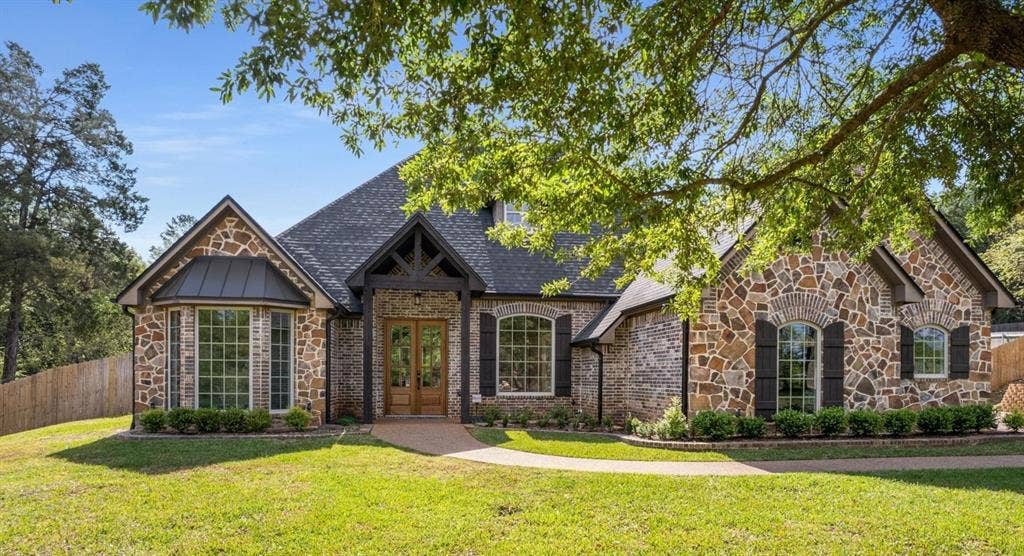 333 Hines Crossing, Bullard, TX 75757 333 Hines Crossing, Bullard, TX 75757