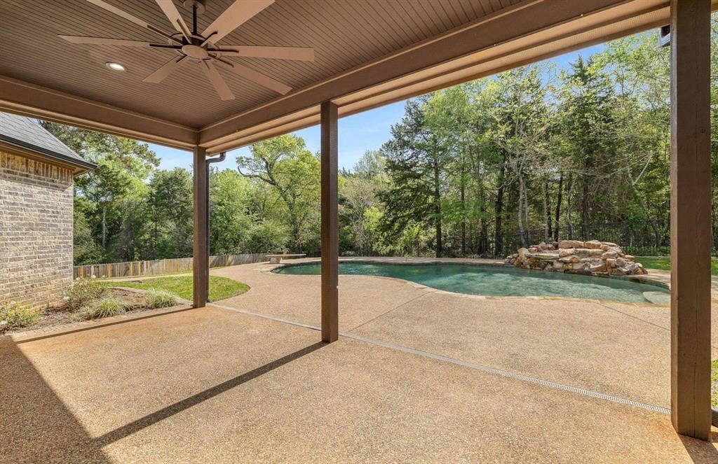 333 Hines Crossing, Bullard, TX 75757 333 Hines Crossing, Bullard, TX 75757