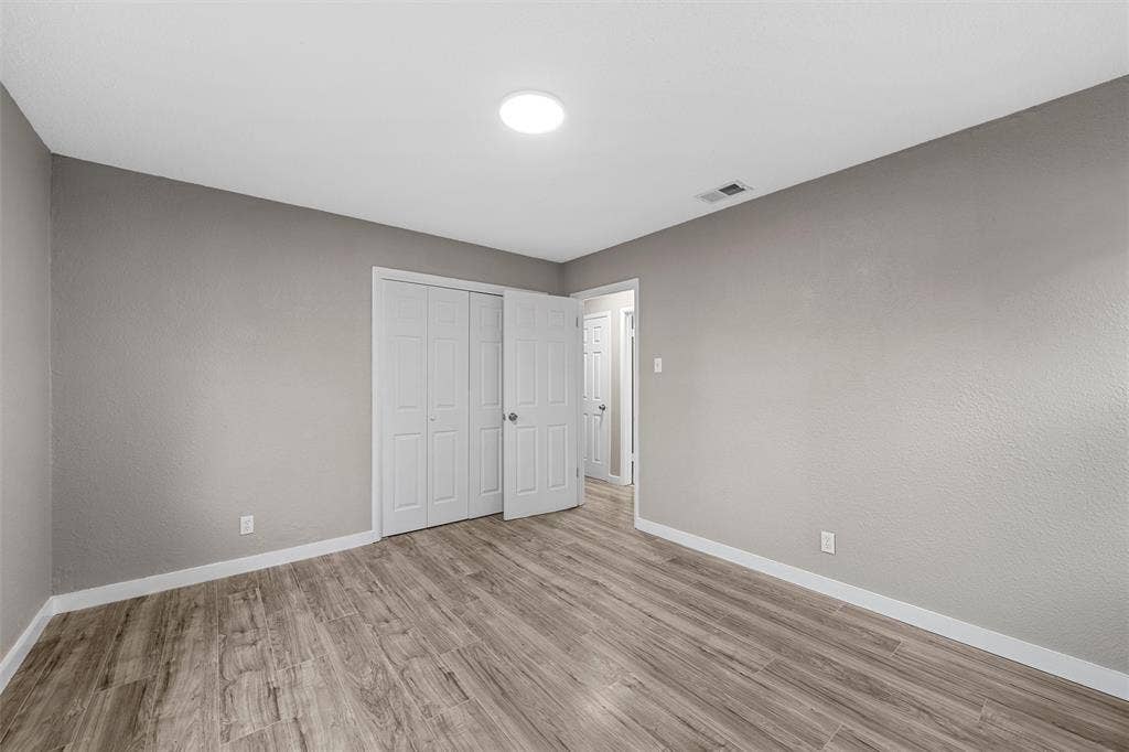 311 S Barbara Street, Lacy Lakeview, TX 76705 311 S Barbara Street, Lacy Lakeview, TX 76705